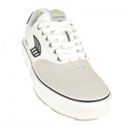 Cariuma Naioca vintage white/black Schuhe