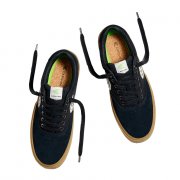 Cariuma Catiba Pro black suede Schuhe